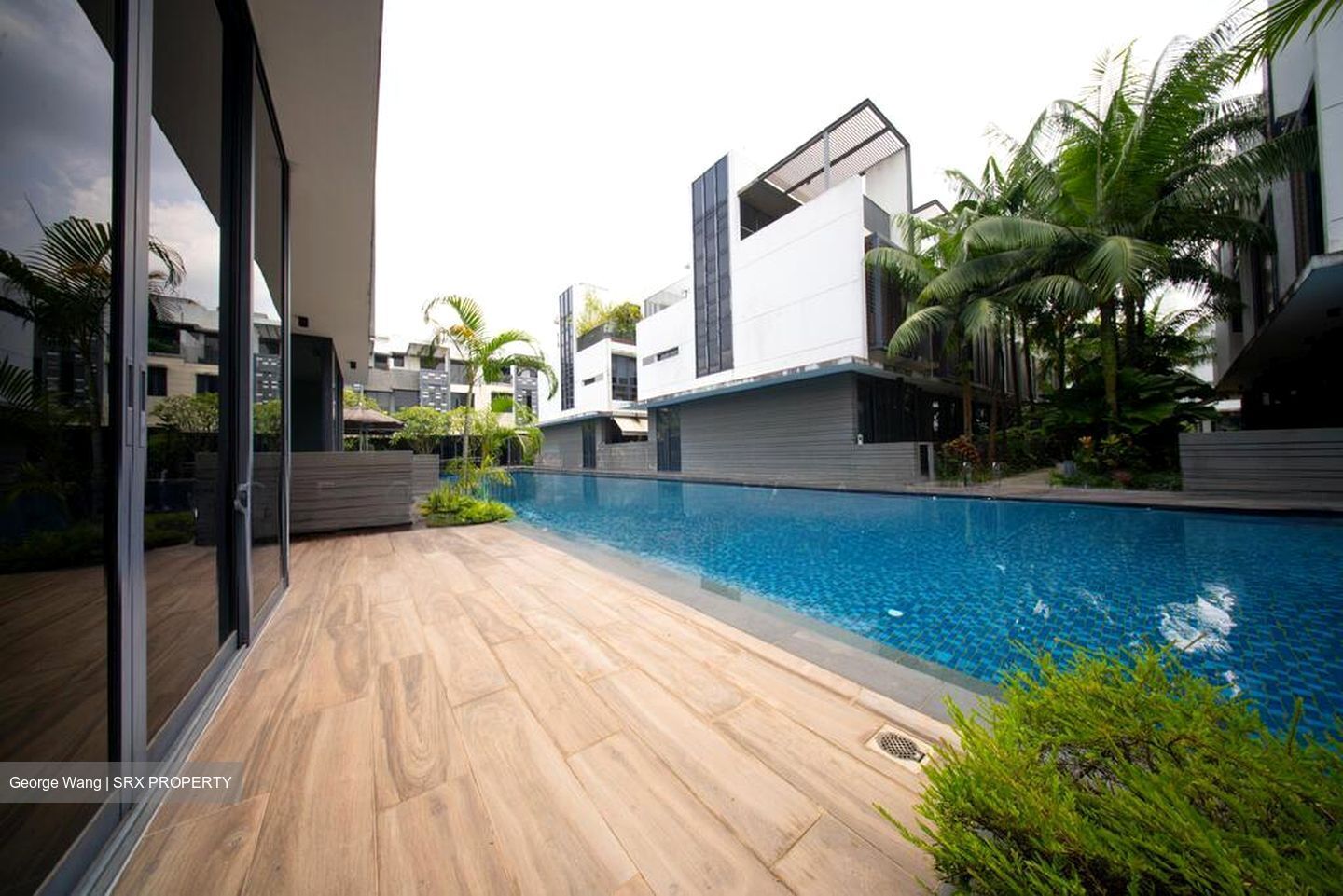 Sunrise Avenue (D28), Terrace #502865631